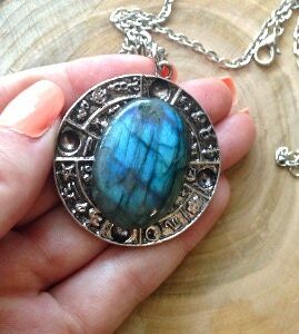 Labradorite Necklace // Labradorite Pendant // Labradorite Stone // Labradorites // Labradorite Cabochon // Large Labradorite Jewelry