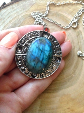 Labradorite Necklace // Labradorite Pendant // Labradorite Stone // Labradorites // Labradorite Cabochon // Large Labradorite Jewelry