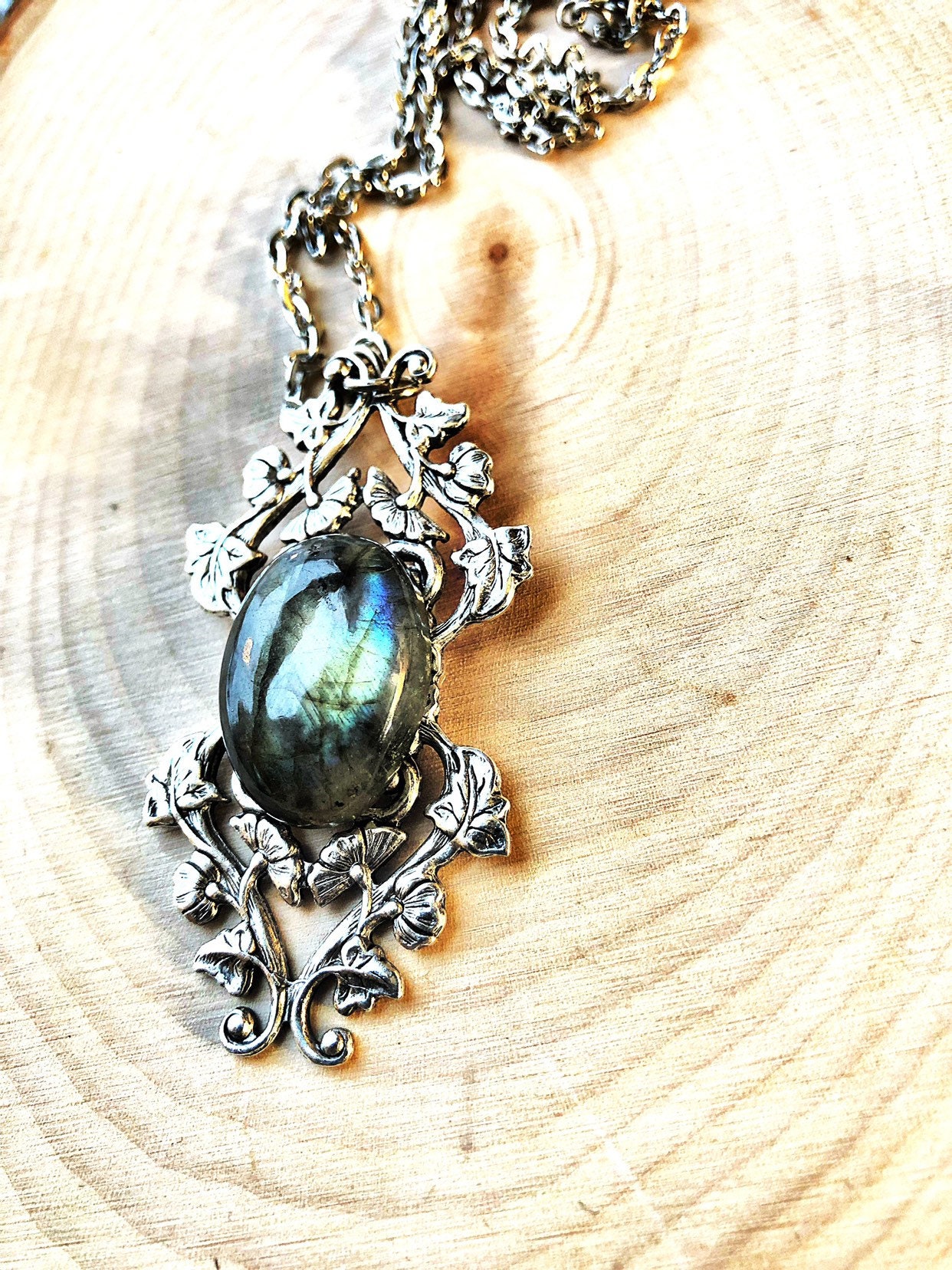 Labradorite Necklace // Labradorite Pendant // Labradorite Stone // Labradorite filigree necklace// Labradorite Cabochon // - Image 7