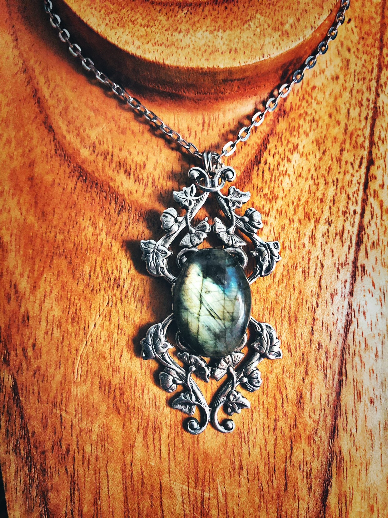 Labradorite Necklace // Labradorite Pendant // Labradorite Stone // Labradorite filigree necklace// Labradorite Cabochon // - Image 10