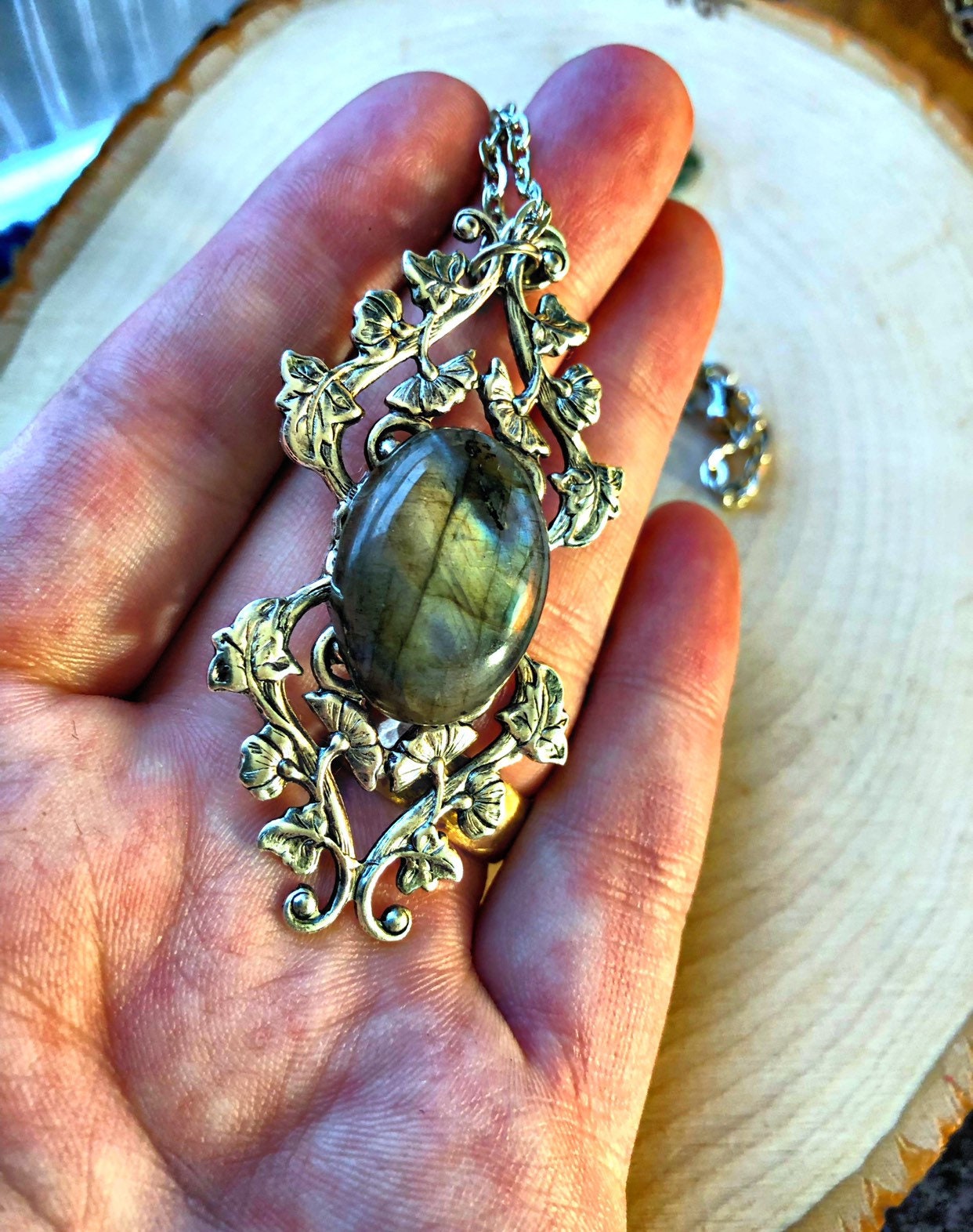 Labradorite Necklace // Labradorite Pendant // Labradorite Stone // Labradorite filigree necklace// Labradorite Cabochon // - Image 9
