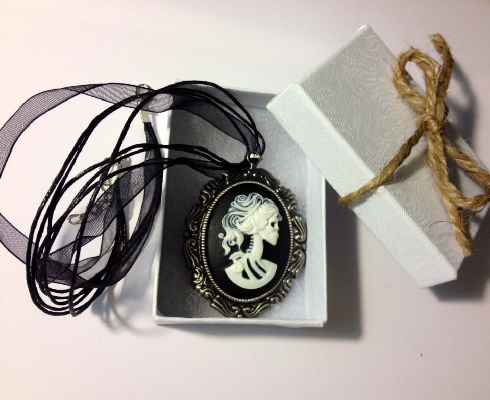 Lady Skeleton 30x40 Cameo Necklace