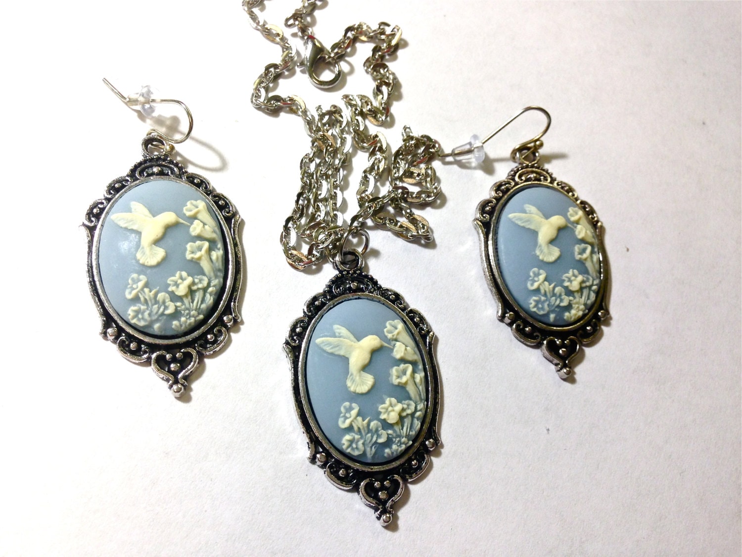Light Blue Hummingbird cameo necklace and matching earring set // hummingbird cameo jewelry - Image 2