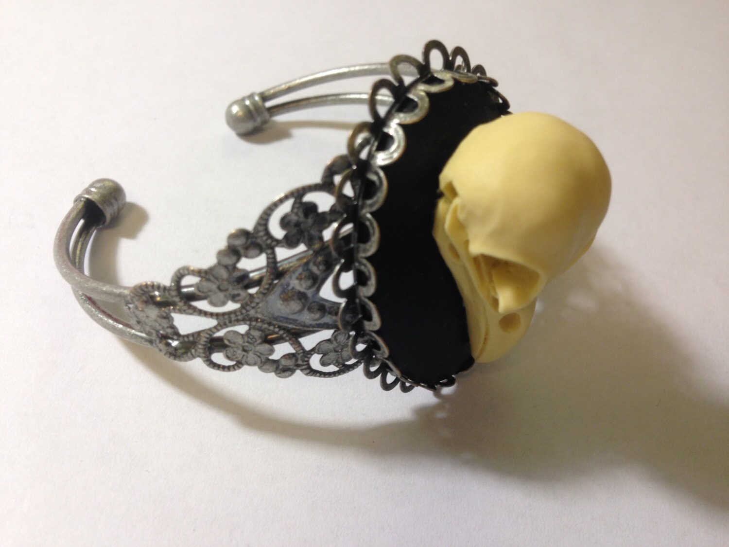 Raven skull cameo bracelet