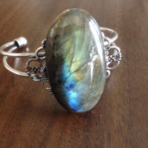 Labradorite bracelet// Labradorite cuff // Labradorite Stone // Labradorites // Labradorite Cabochon // Large Labradorite Jewelry