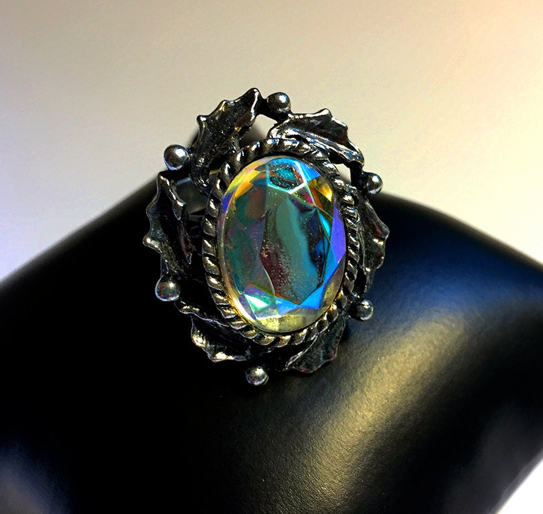 Faceted glass rainbow like ring - Image 2