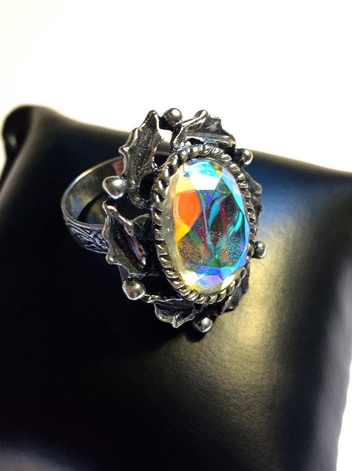 Faceted glass rainbow like ring - Image 3