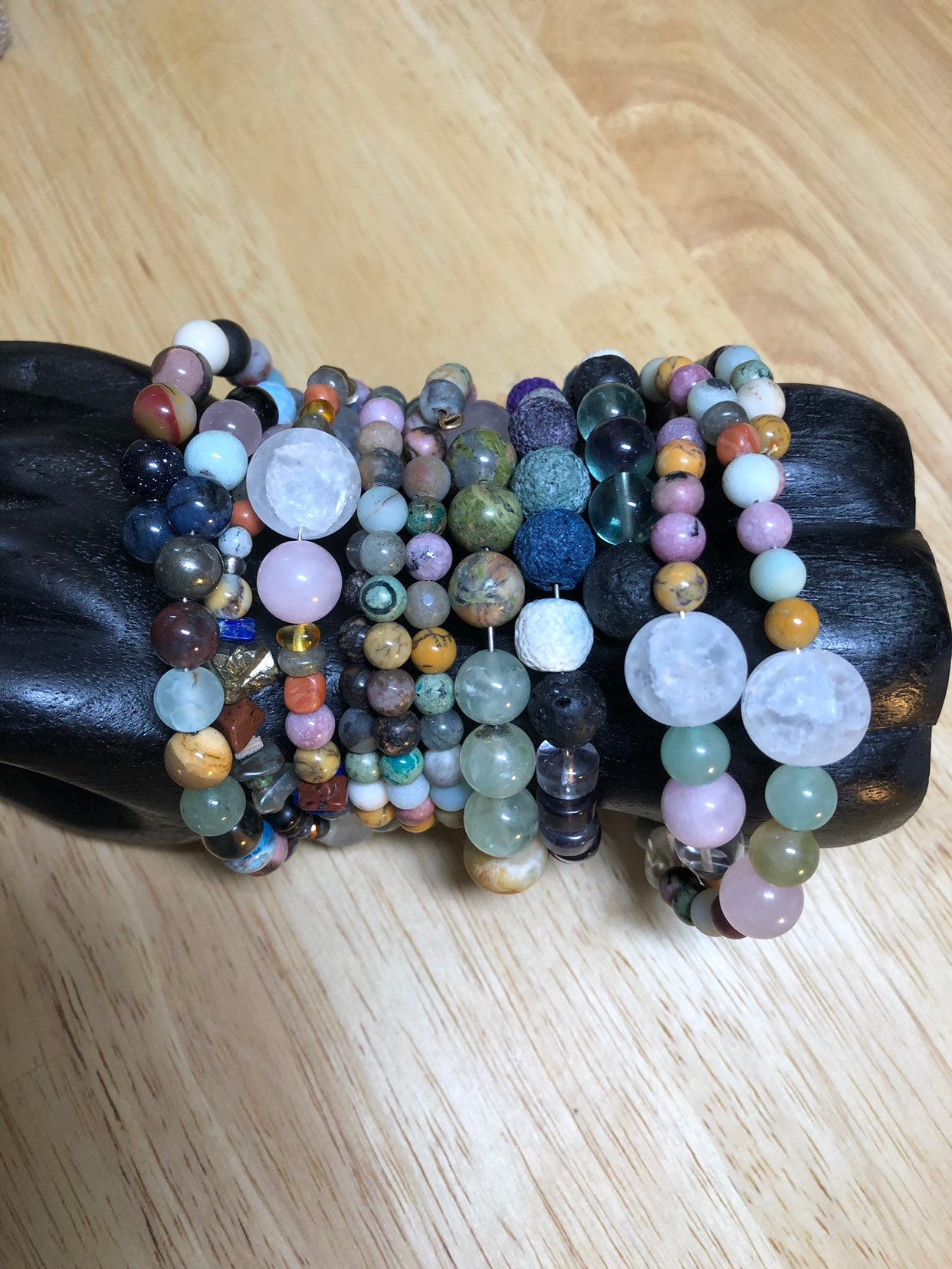 Memory wire triple Beaded crystal beads Bracelet - Image 3