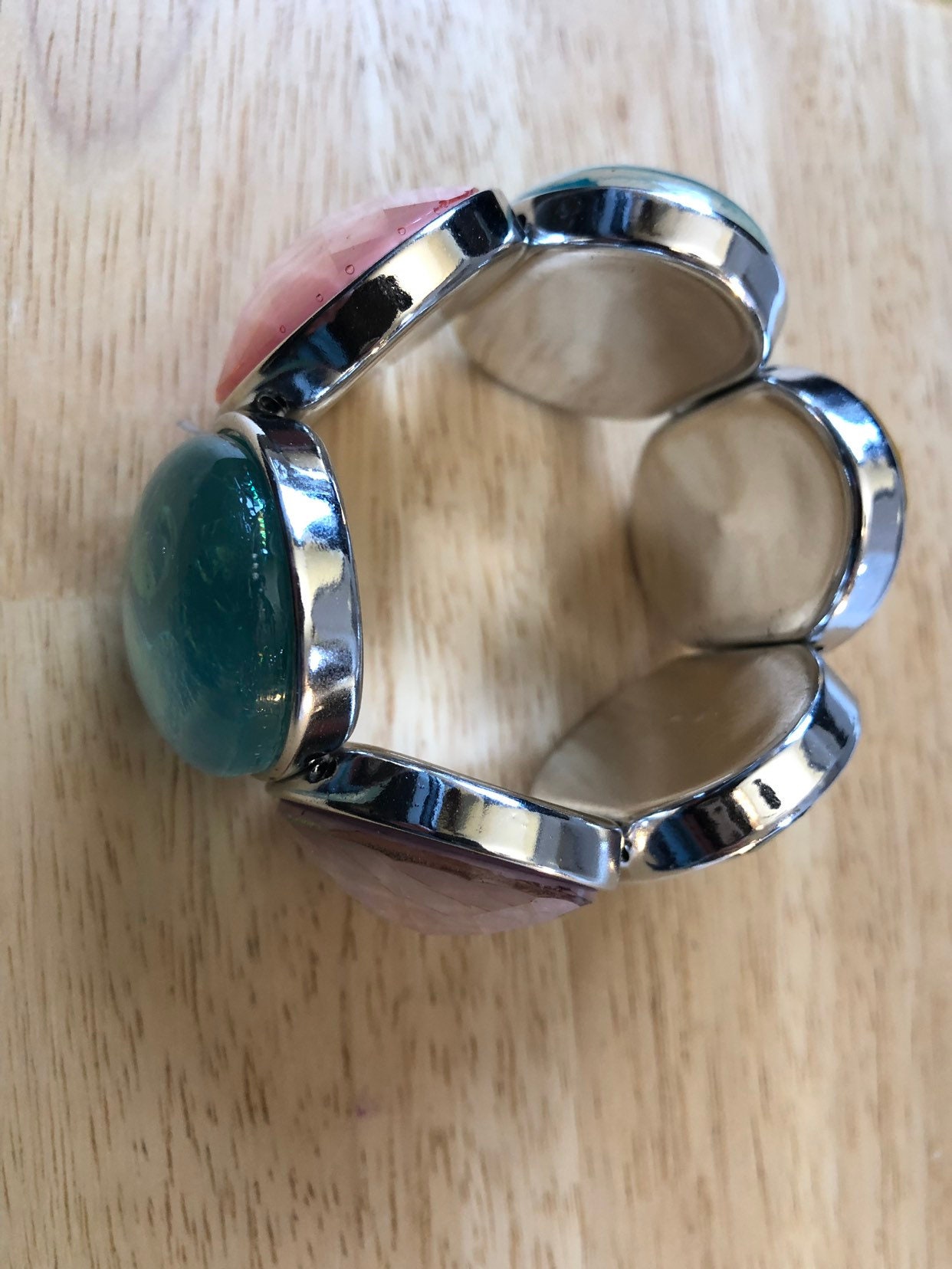 Faceted jewel bracelet // faux opal bracele // opal acrylic bracelet // pink blue purple white stretch bracelet // opal Cabochons - Image 3