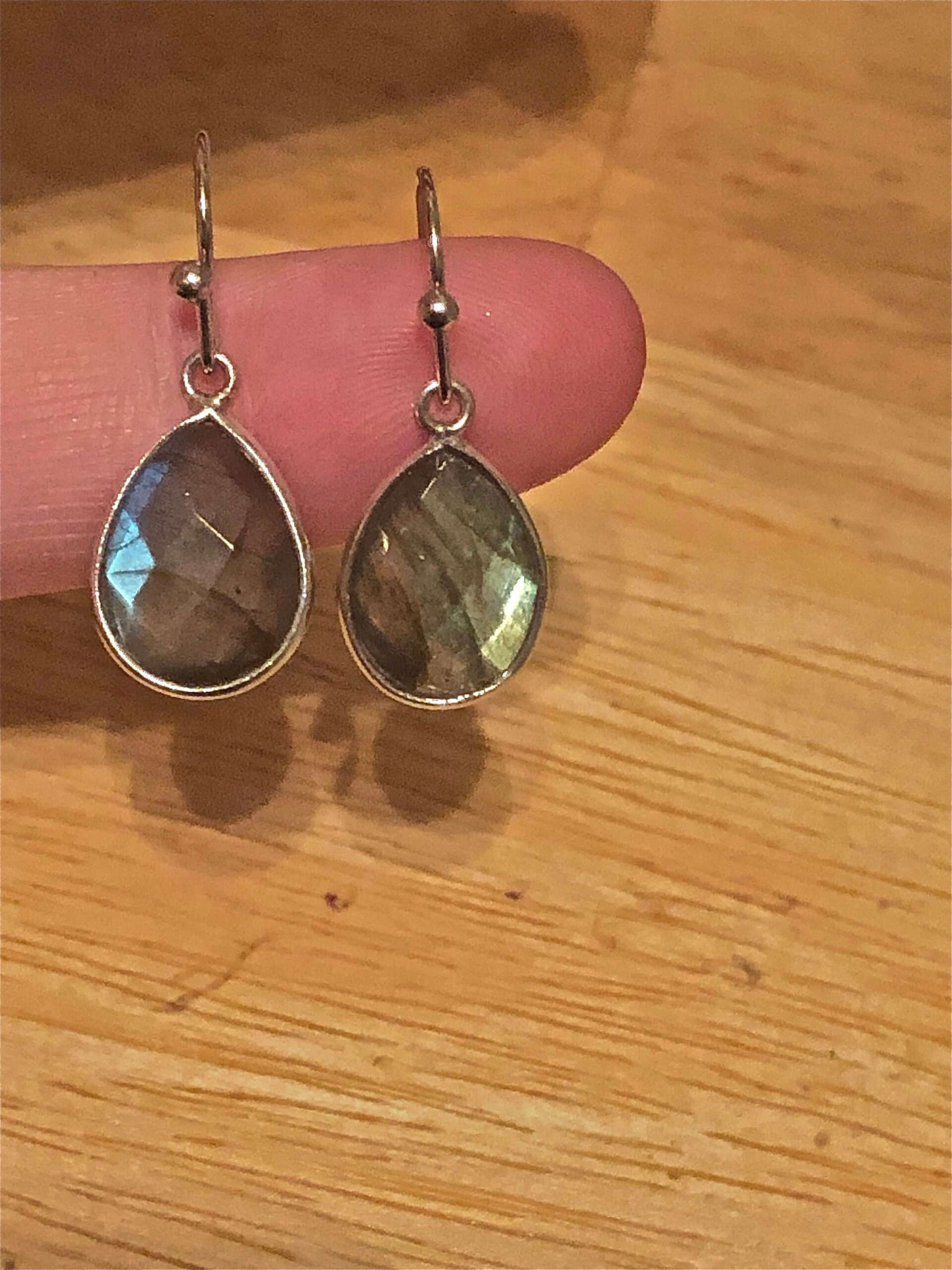 Faceted teardrop Labradorite Earrings // Labradorite dangle earrings // Sterling silver labradorite earrings - Image 2