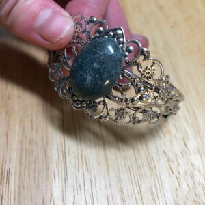 Bloodstone cuff bracelet// Green crystal bracelet// Authentic gemstone cuff bracelet