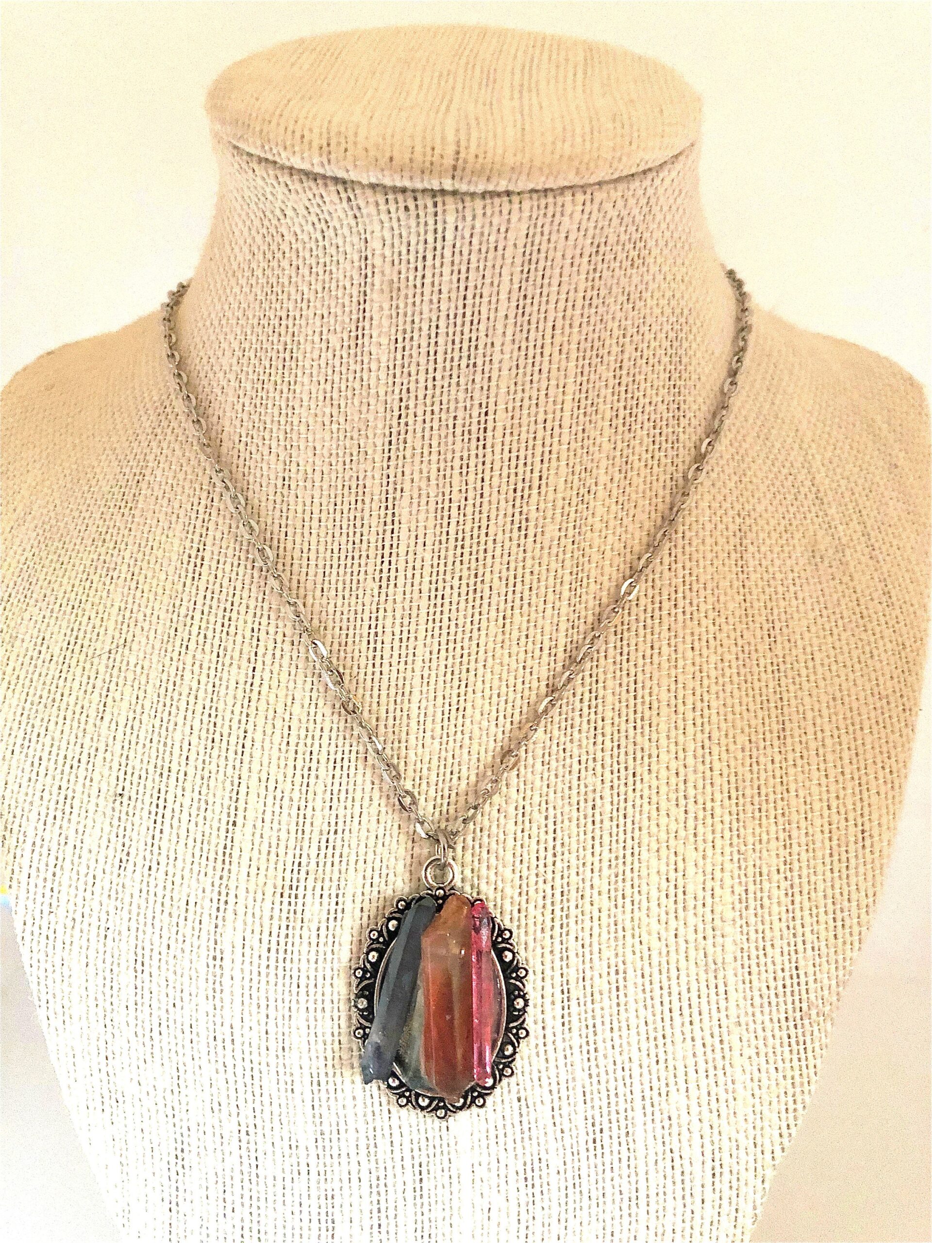 Crystal Cluster Pendant Necklace // raw crystals cluster pendant - Image 3