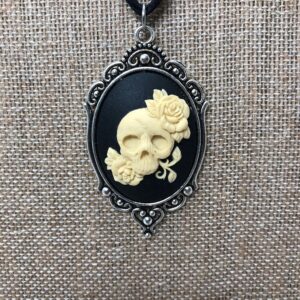 Sugar Skull and Roses Cameo Necklace