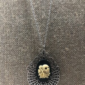 Sugar Skull and Roses Cameo Necklace