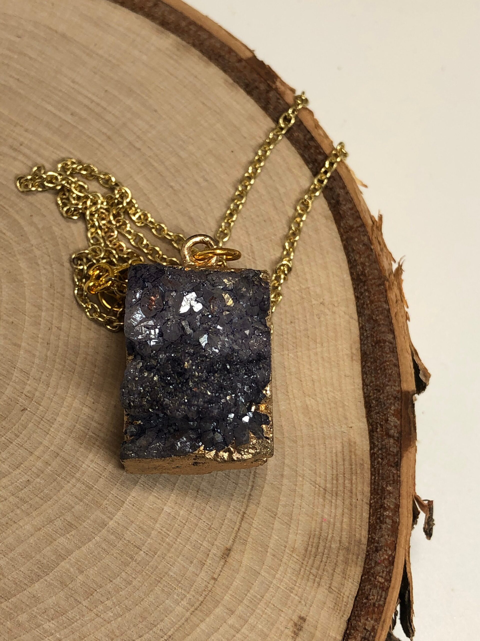 Purple Druzy Necklace //lilac purple druzy gold necklace // druzy necklace // Druzy chunk pendant - Image 2