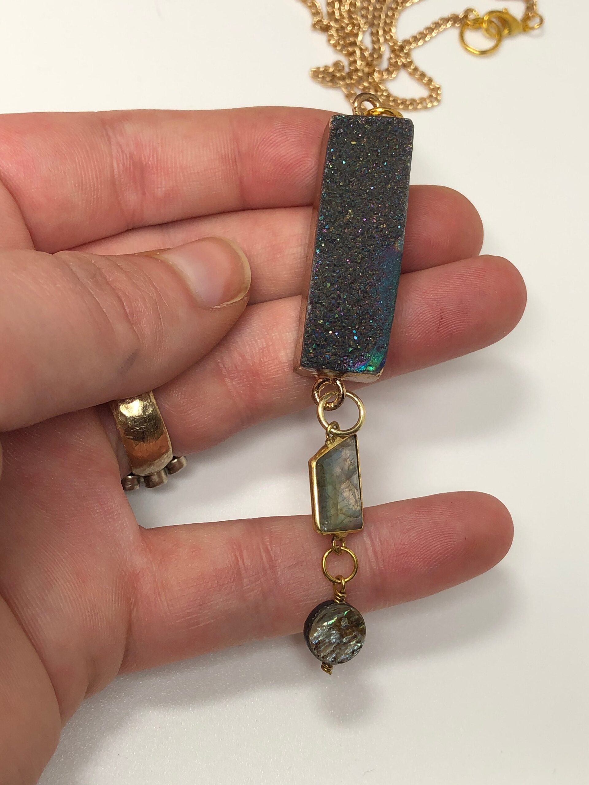Large druzy gold Necklace //rainbow druzy necklace // druzy necklace - Image 2