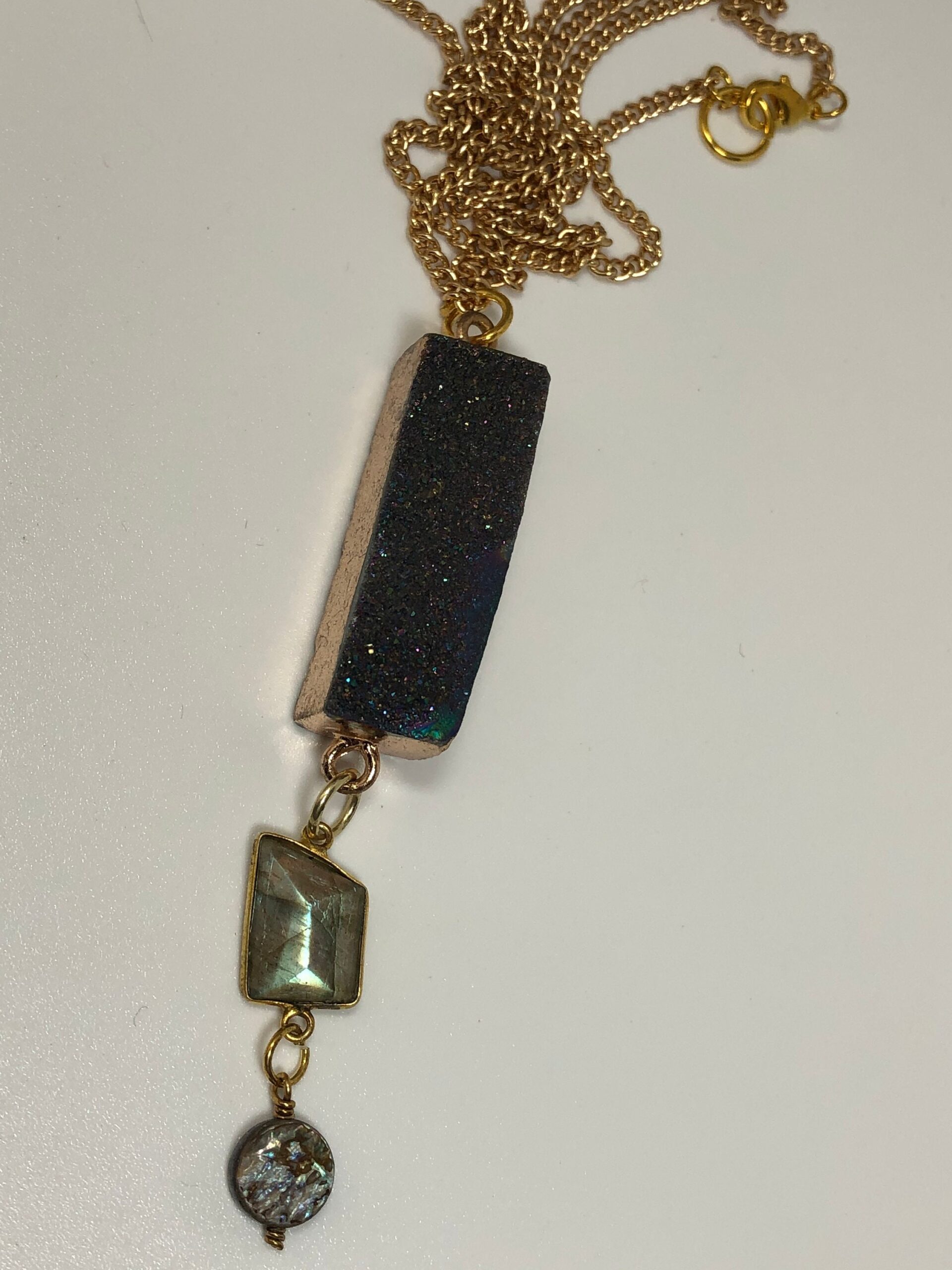 Large druzy gold Necklace //rainbow druzy necklace // druzy necklace - Image 4