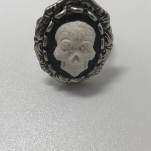 Sugar skull Cameo Ring // Silver Cameo Ring // Cameo ring
