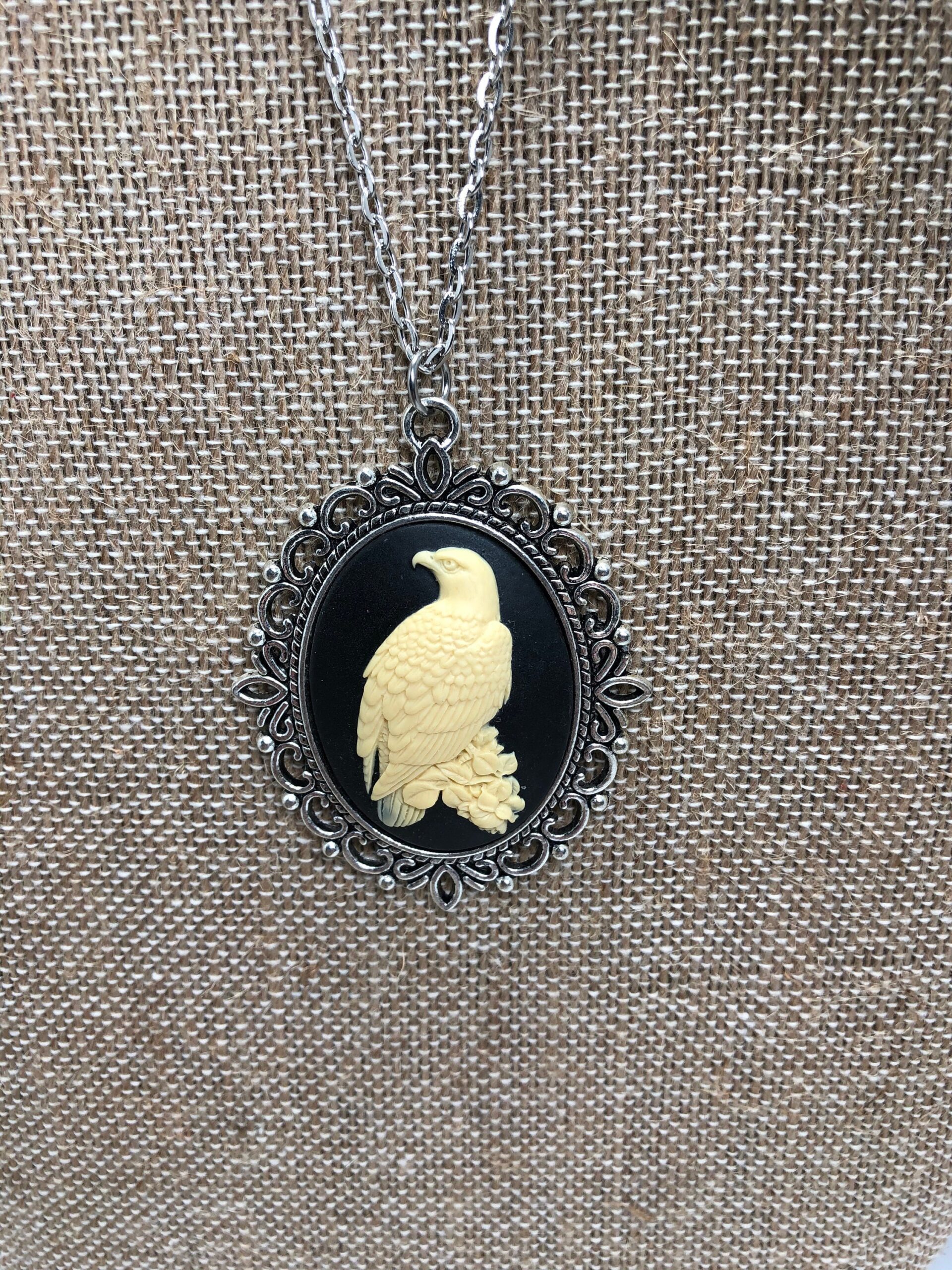 30x40 Cameo Necklace - Image 2