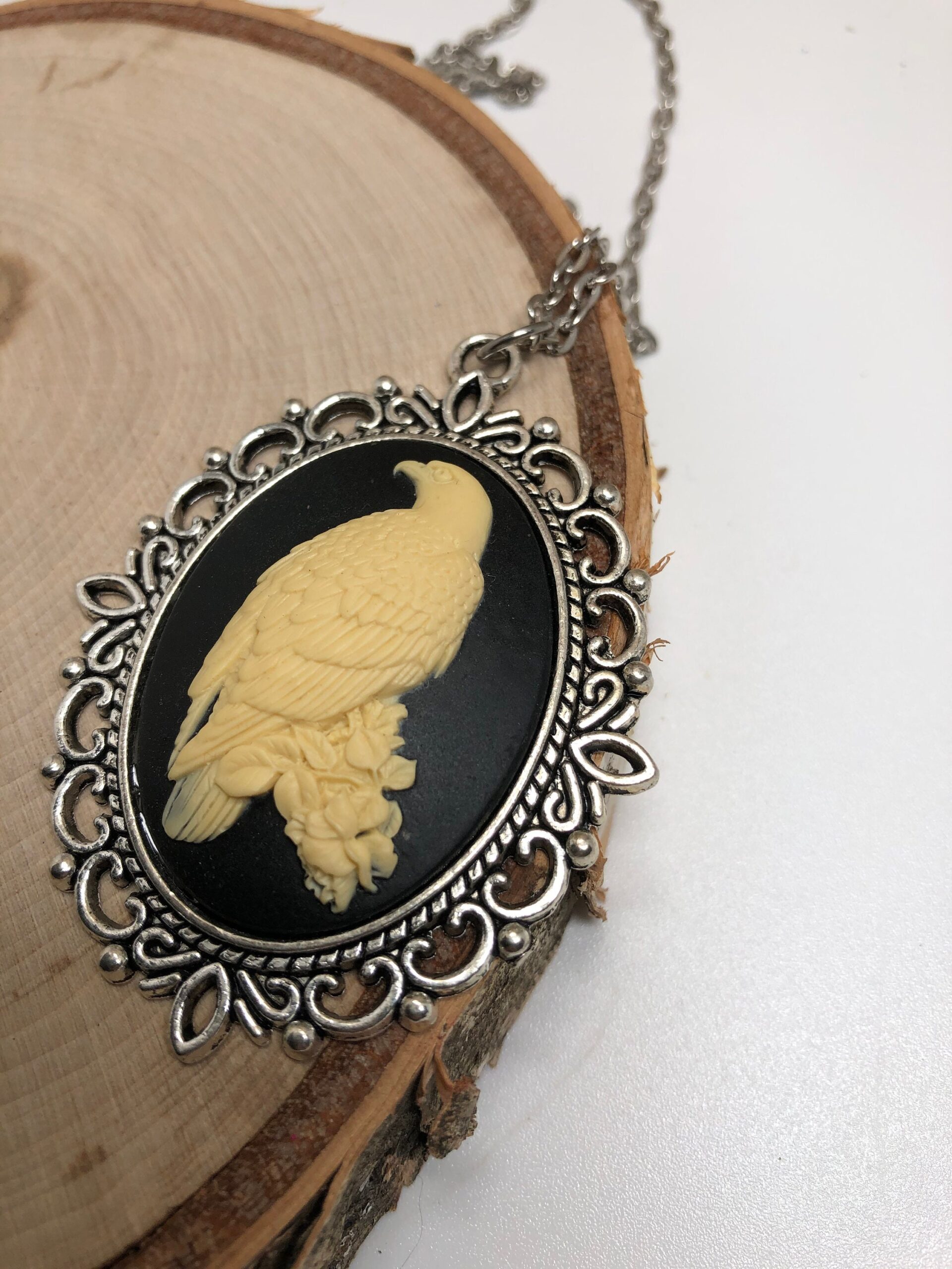30x40 Cameo Necklace - Image 4