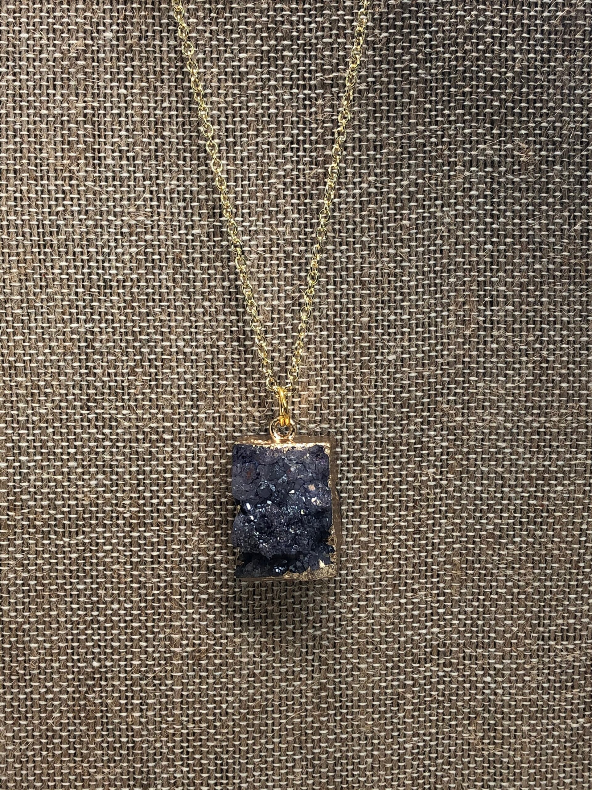 Purple Druzy Necklace //lilac purple druzy gold necklace // druzy necklace // Druzy chunk pendant - Image 6