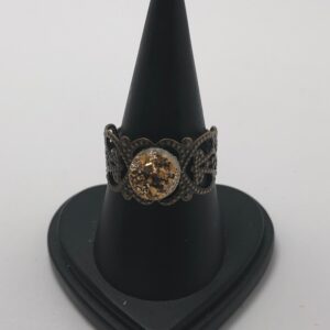 Druzy ring // gold druzy ring // circle gold druzy on bronze filigree size adjustable band