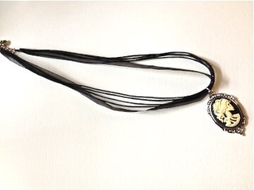 Lady lolita skeleton cameo necklace - Image 3