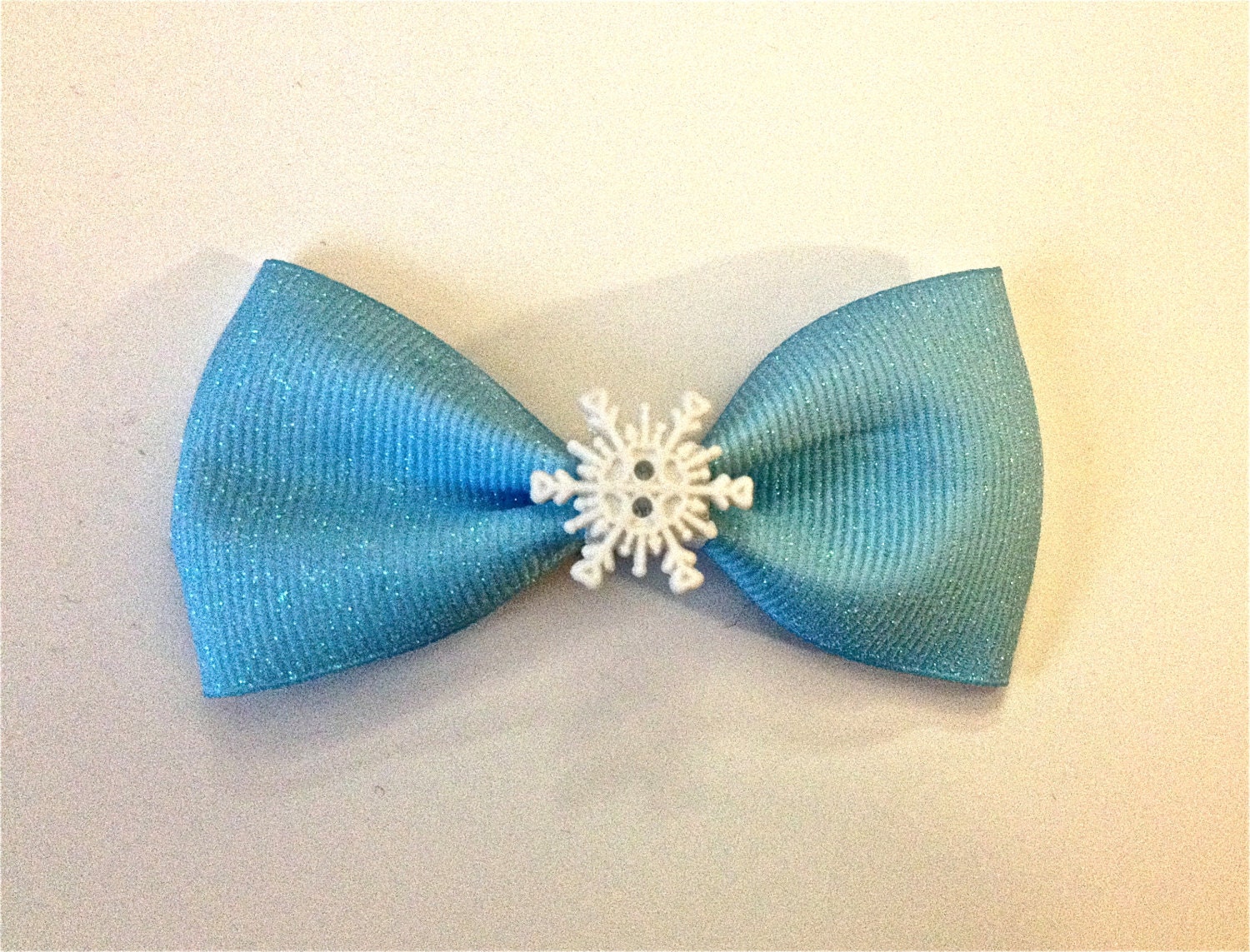 snowflake hair bow - Image 2
