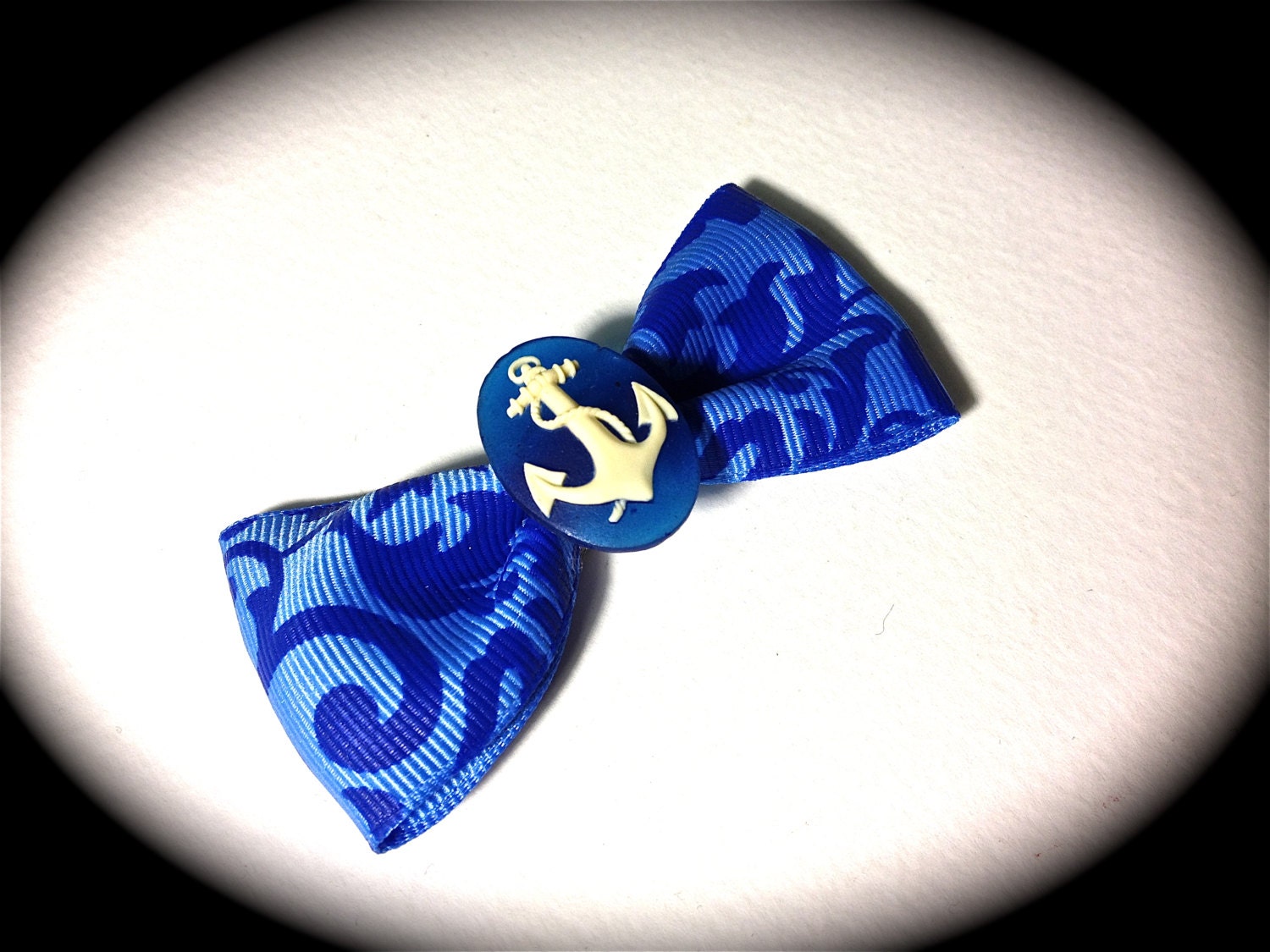 Anchor hair clip - Image 2