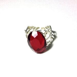 Red ring // Red faceted jewel ring // Valentines day ring // Red gemstone ring