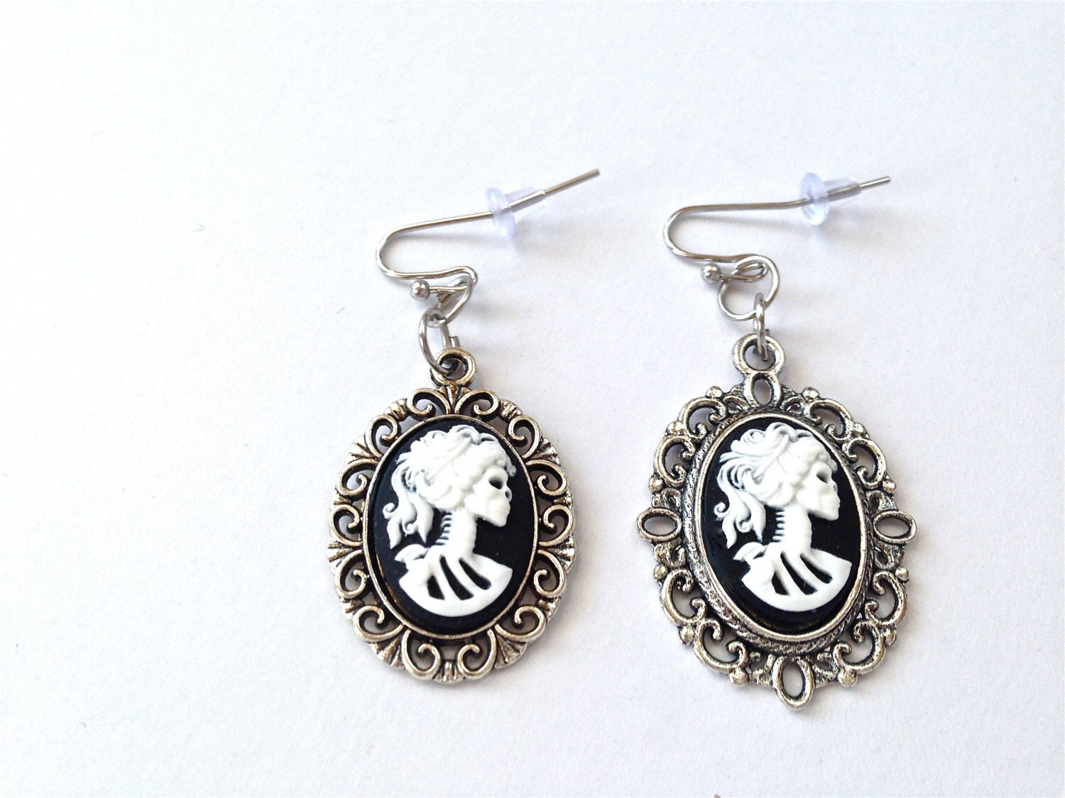 Lady lolita Cameo earrings