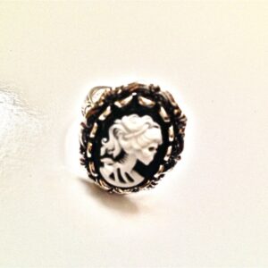 Lady Cameo Ring, Zombie Ring, Skeleton Ring, Black and Cream Cameo Ring, Lolita Ring, Skull Ring