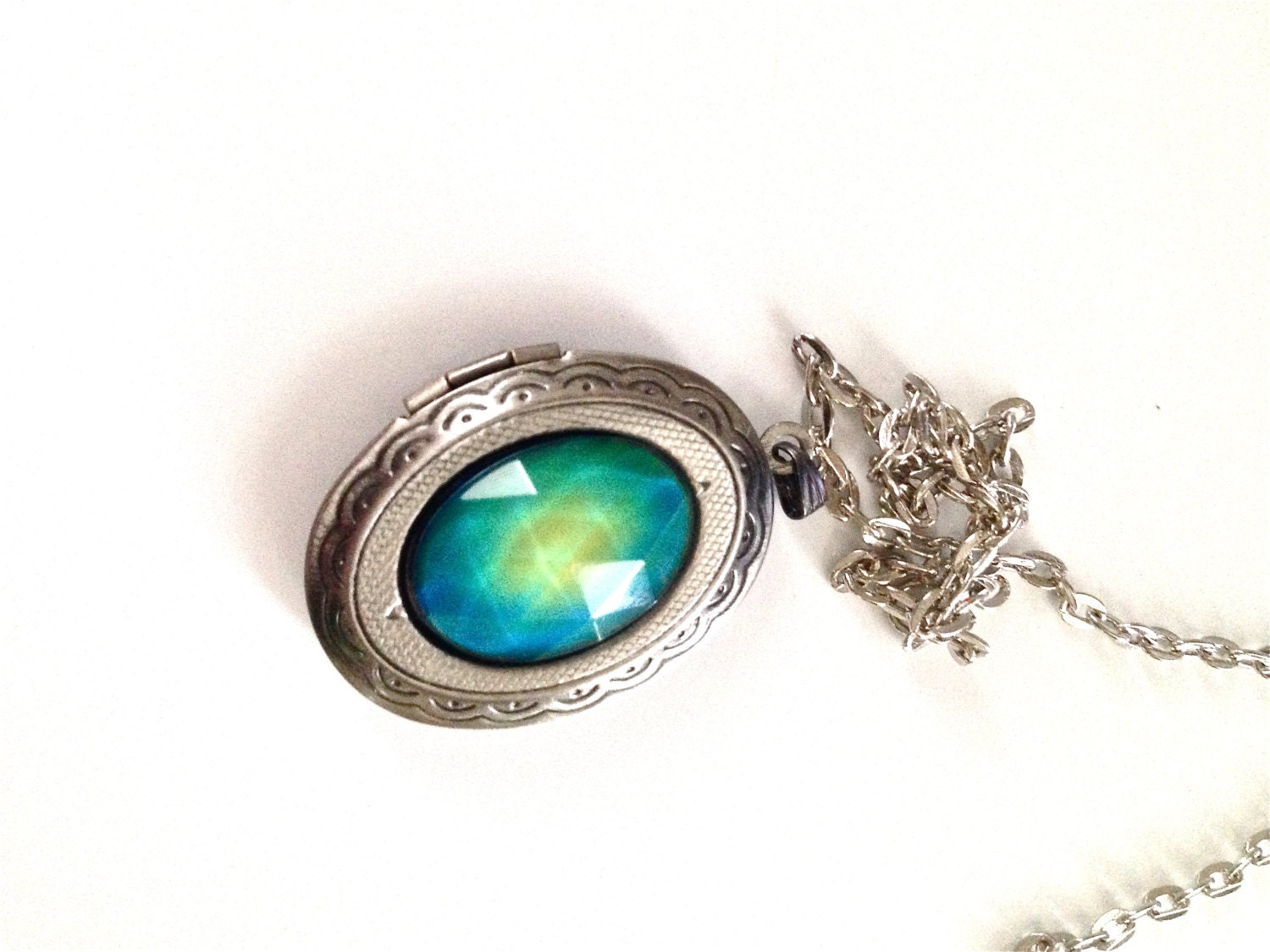 Moodstone Locket Necklace - Image 2