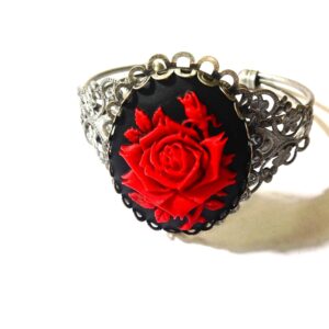 Red rose cameo bracelet