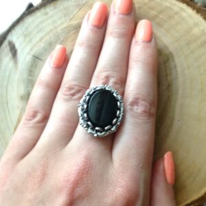 Onyx Ring // Jet black ring // Onyx gemstone ring