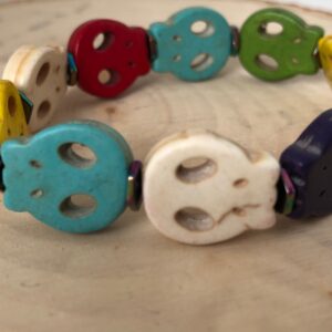 Colored Skull Charms Beaded Bracelet