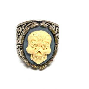 Skull Cameo Ring // Mens skull ring/ unisex skull ring // sugar skull ring // celtic skull ring