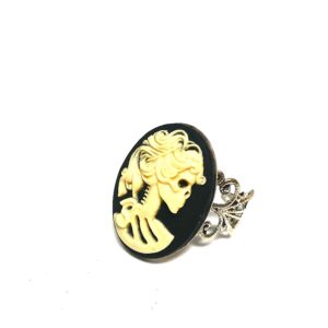 Lolita Skeleton  Cameo Ring // Day of the Dead Jewelry // Cameo Ring // Lady Skeleton Cameo Ring // Lolita goddess ring