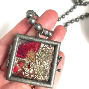 Real flowers locket necklace Shadow Box dried real flowers Necklace