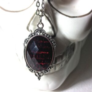 Red and black cabochon necklace