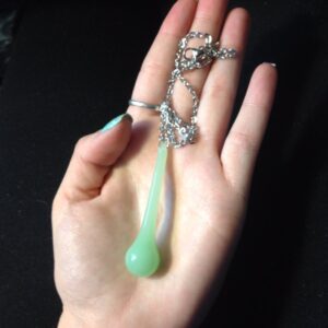 Green glass necklace // Green raindrop Necklace