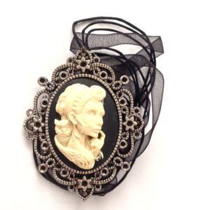 Lady Cameo Necklace // Gypsy Necklace // Victorian Jewelry // Woman with owl cameo necklace // Dead Girl Cameo // Gothic Cameo