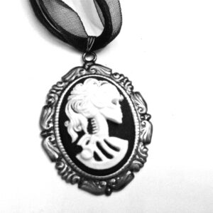 Lady skull cameo necklace