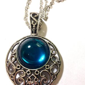 Emerald Teal Blue Cabochon Necklace