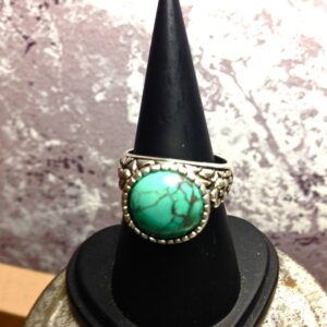 Turquoise ring // Real Turquoise Ring // Teal Ring // Gemstone